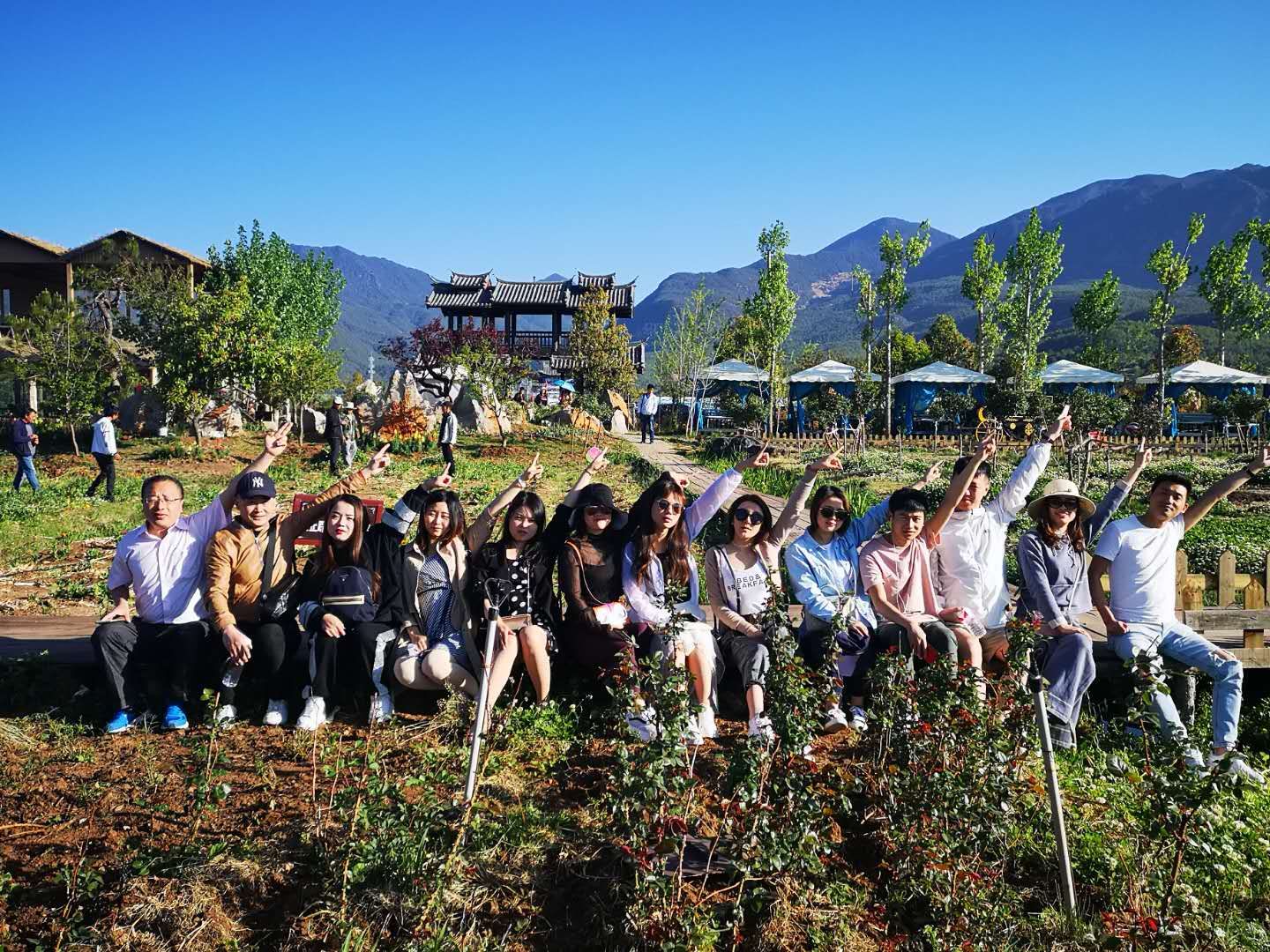 1557813694624332.jpg 4.jpg